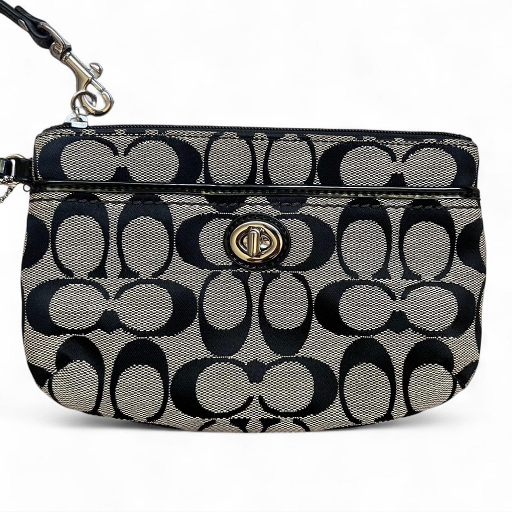 Vintage Coach Black and Grey Monogram Wristlet - Picture 3 of 8